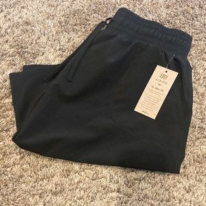 Albion fit away skirt size medium